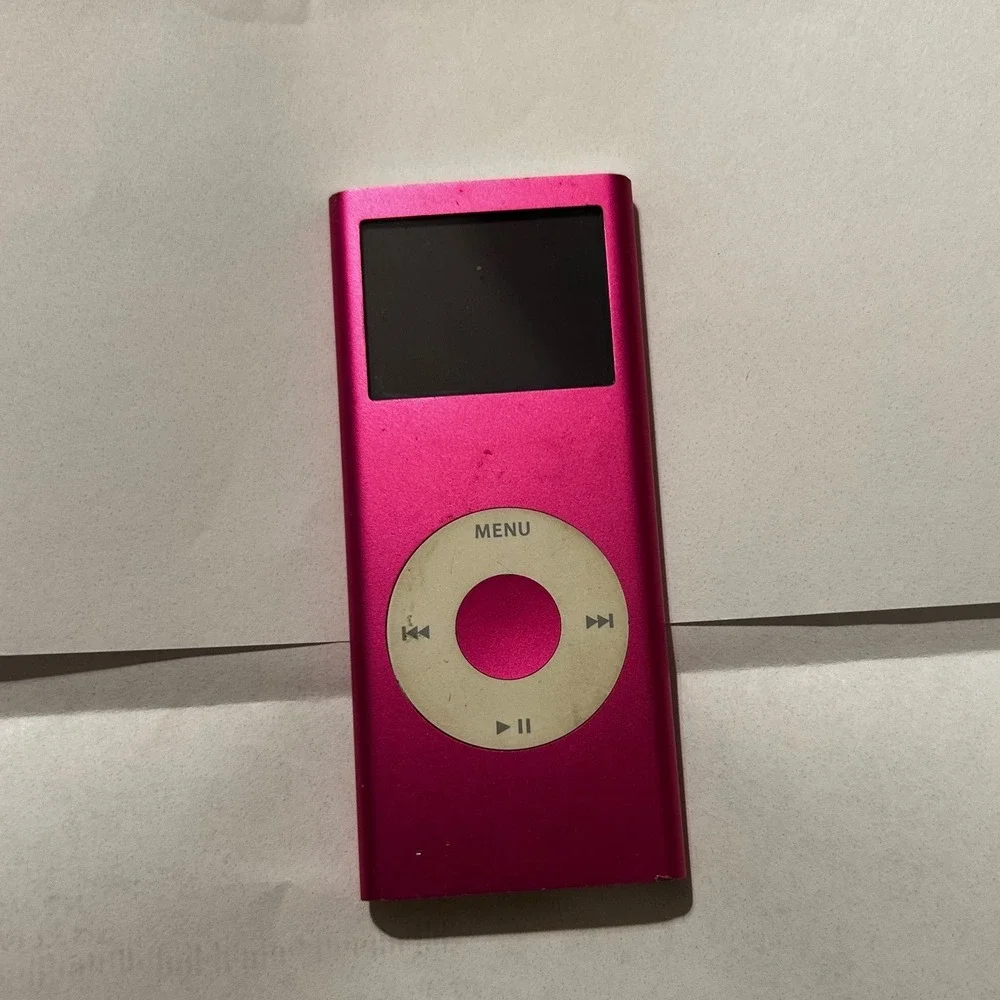 Apple iPod Nano 2nd Generation 4GB Pink Digital Music Player A1199 Retro Tech